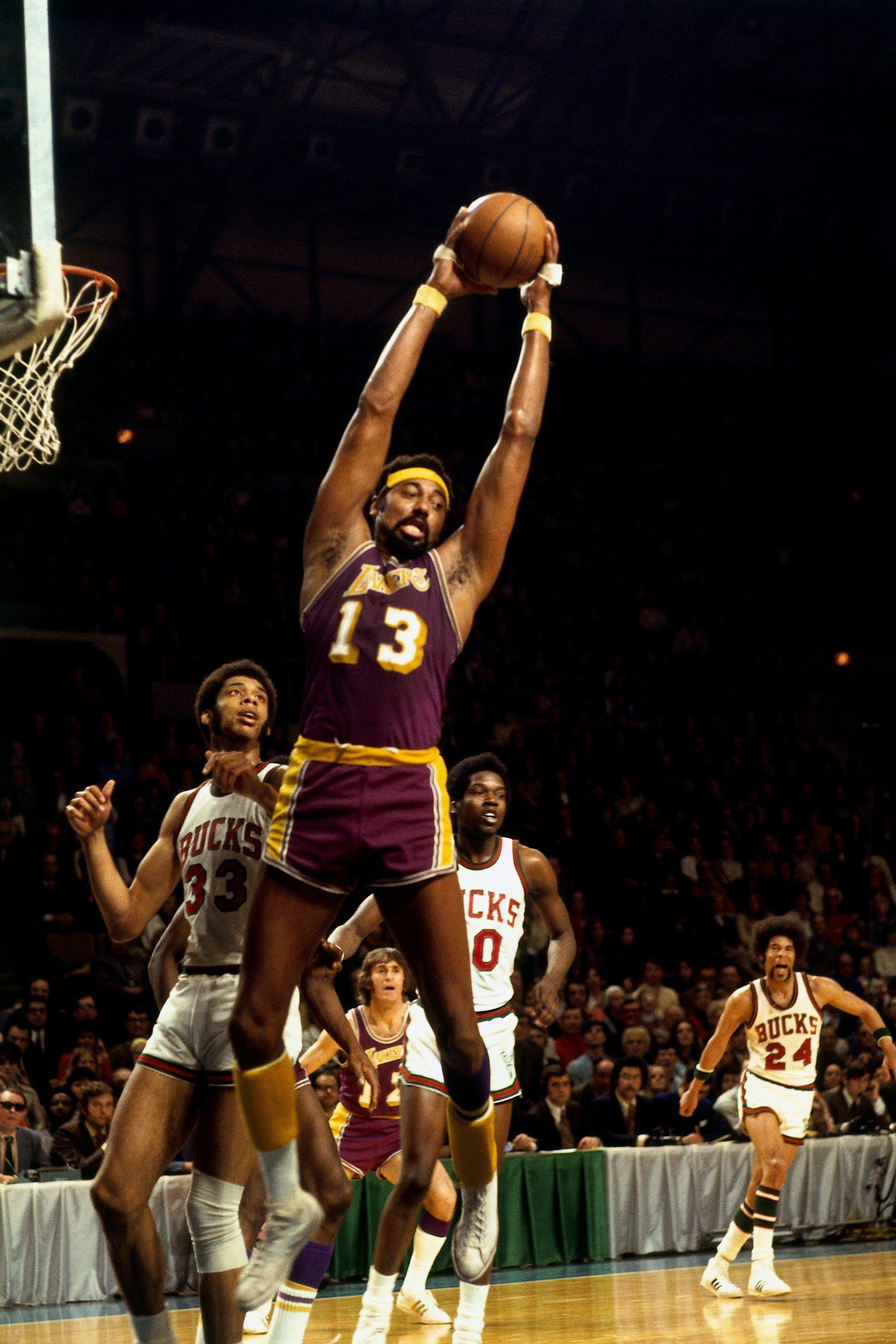 勒布朗·詹姆斯超越贾巴尔成 NBA 历史